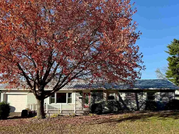 320 W Thomas St, Sullivan, IN 47882