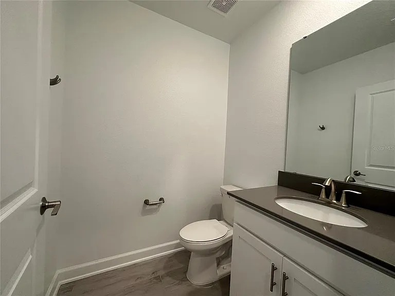 3128 Addison Blvd — Photo 13
