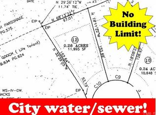 100 Chalet Ln, Stem, NC 27581