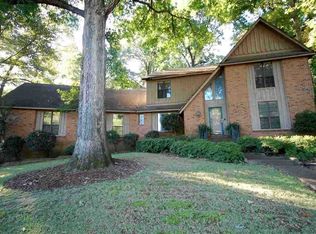 7271 Deep Valley Dr, Germantown, TN 38138