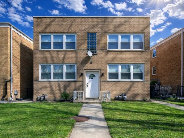 4848 Hull St APT 1E, Skokie, IL 60077
