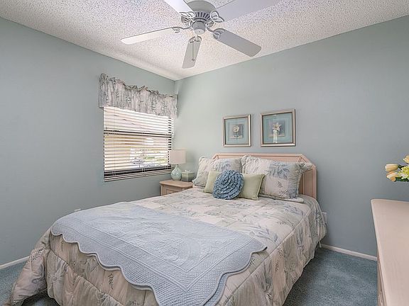 4th image of 3213 Westridge Blvd #203