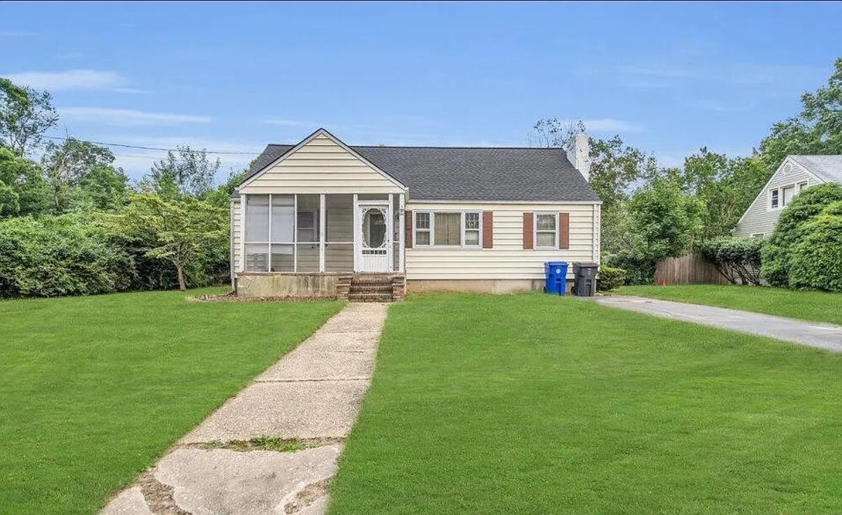 6 bed, 1512 sqft, $4,500 — Photo 3
