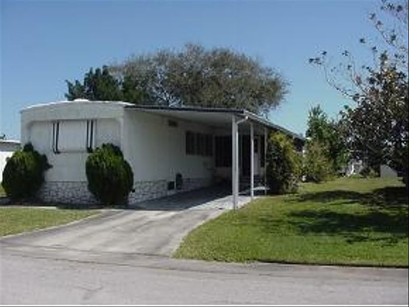 2nd image of 560 Marnie Cir