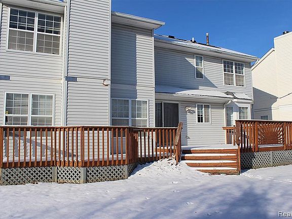 5th image of 3487 Parklawn Dr