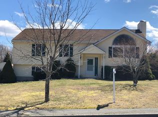 2 Wendy Pl, Leicester, MA 01524