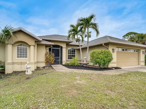 289 W Pine Valley Ln, Rotonda West, FL 33947