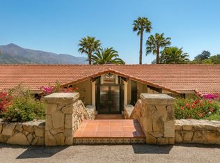 1542 Hillcrest Rd, Santa Barbara, CA 93103