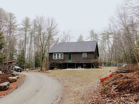 3rd image of 162 Sandy Hollow Road
