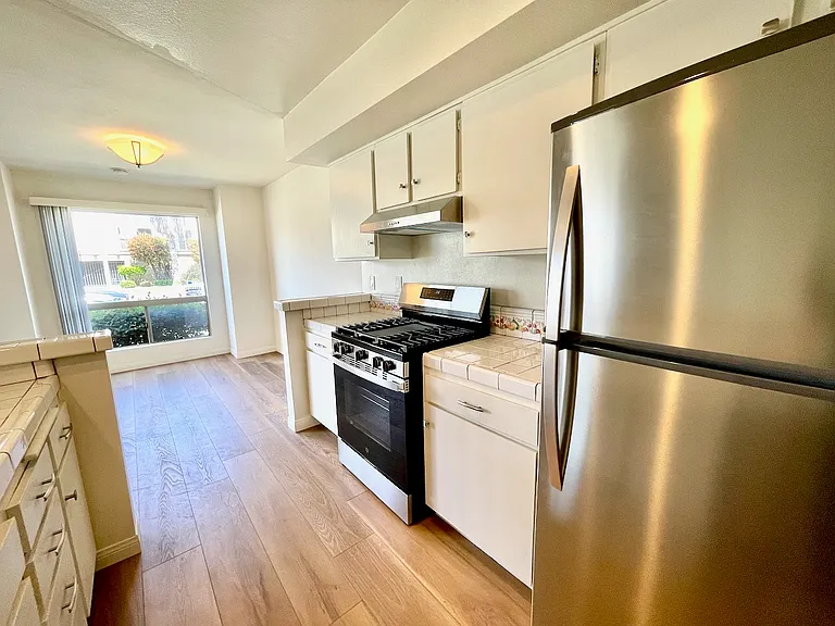5958 E Naples Plz #NA — Photo 36