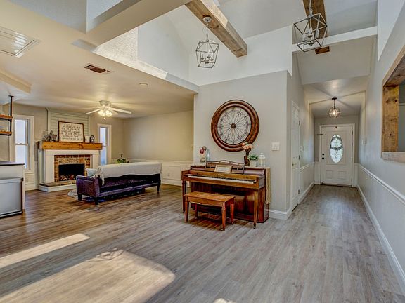 4th image of 5750 Mesa Verde Cir