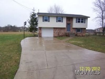 202 Lincoln Dr, Mineral Wells, WV, 26150