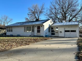 1609 Laramie St, Marysville, KS 66508