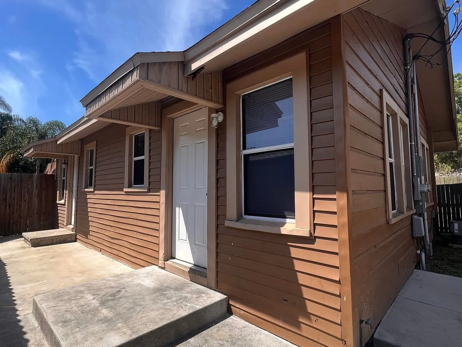 2 bed, $1,900 — Photo 2