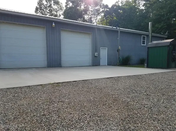 14900 Bower Rd, Bellevue, MI 49021