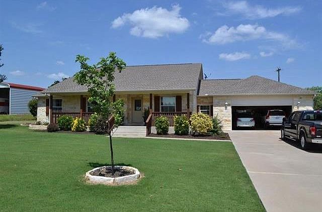 1st image of 184 Chesterfield Dr