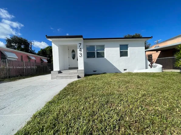 743 NW 77th Ter, Miami, FL 33150