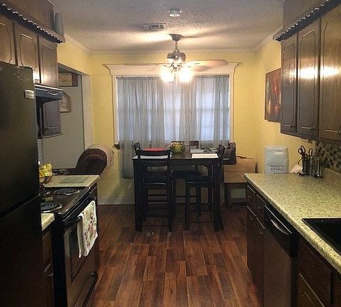 5th image of 6422 NW Arrowhead Dr