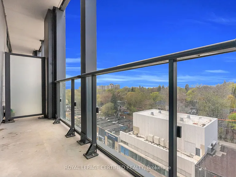 2020 Bathurst St #919 — Photo 27