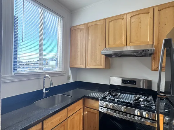 3700 Cabrillo St APT 304, San Francisco, CA 94121