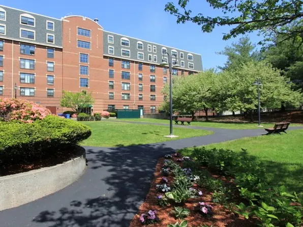 6 Douglas Park, Boston, MA 02118