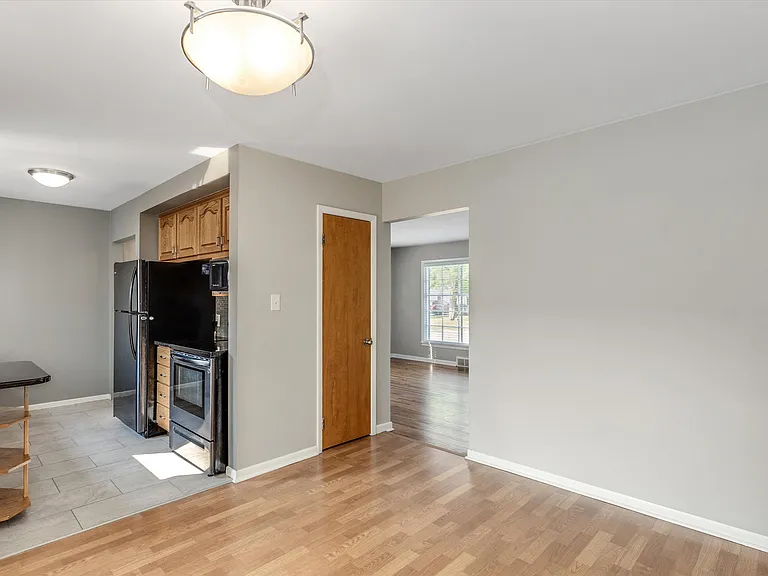 4514 Sedgemoor Ave — Photo 7