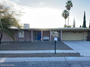 7610 N Rasmussen Ave, Tucson, AZ 85741