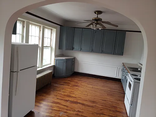 62 W Washington Blvd Photo 1