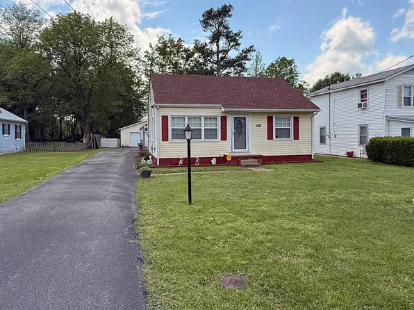 3145 Estes Ln, Paducah, KY 42003
