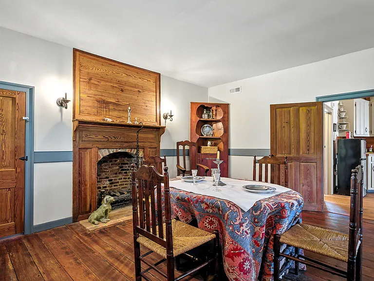 11826 Colonial Trl W — Photo 14