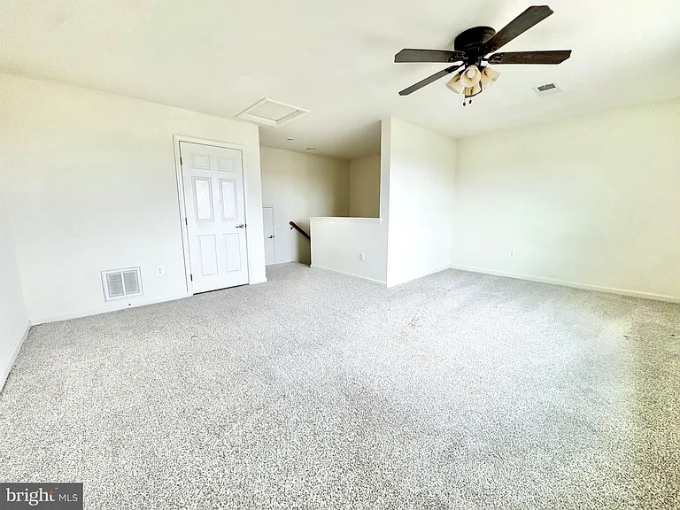 412 S Greenberry Ln — Photo 23