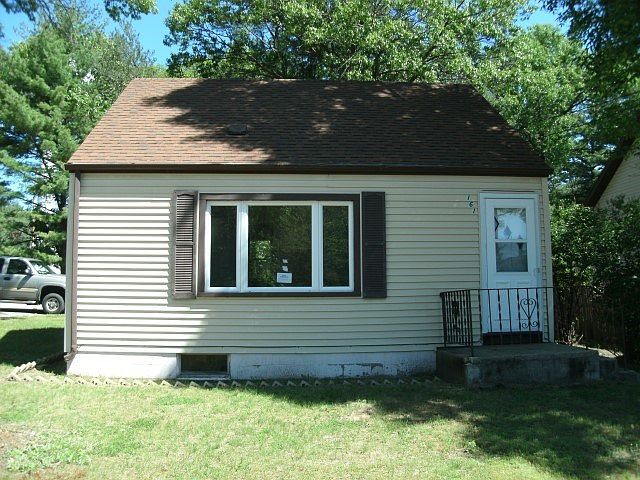 1st image of 161 W Hiawatha