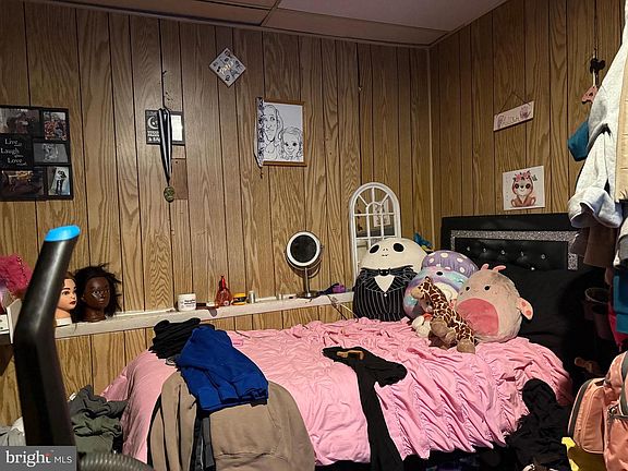 5th image of 701 Haws Ave