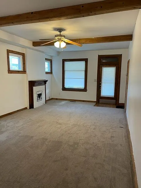 2531 Summit St. - 2533 Summit St. — Photo 2