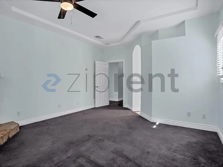 867 E Willow Ave — Photo 49