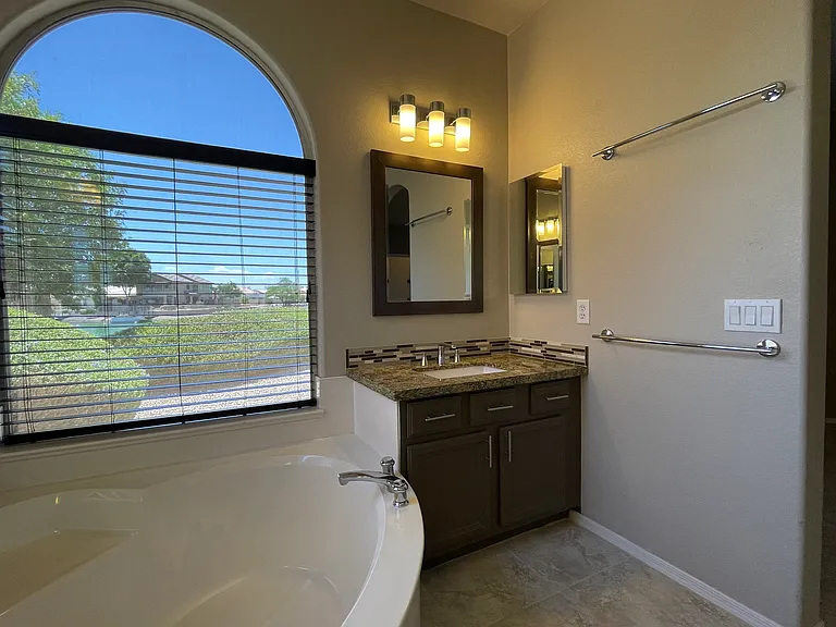 20390 N 54th Ave — Photo 48