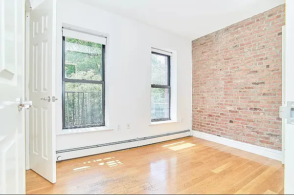 Rented by REAL New York | media 4