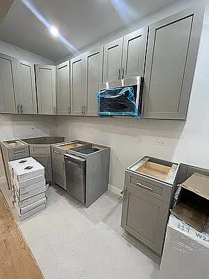1st image of 2618 28th St #2R
