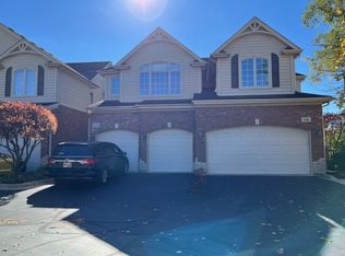 1151 Lisle Pl, Lisle, IL 60532