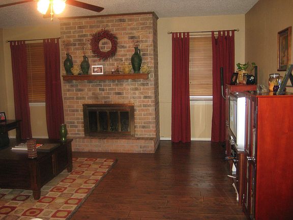 Living Area (view 3)