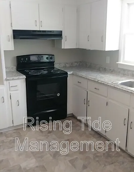 3011 Devon Rd — Photo 5