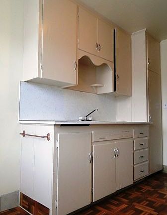 2nd image of 625 S 35th St APT 20