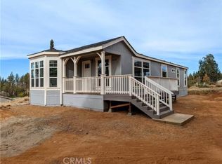 1695 Sweetbriar Ln, Paradise, CA 95969