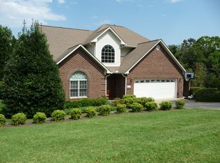 4036 Still Brook Ln, High Point, NC 27265