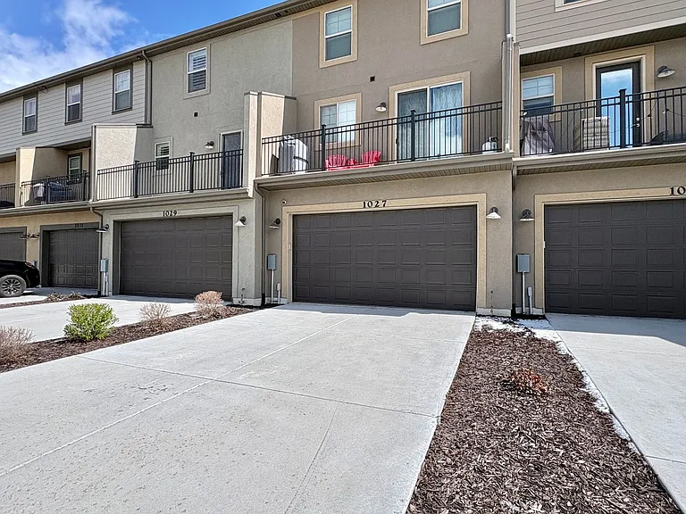 1027 W Wasatch Spring Rd — Photo 26
