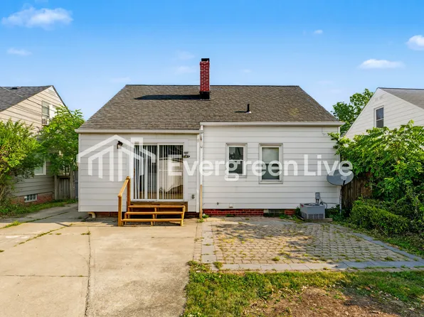 13762 Shady Oak Blvd, Garfield Heights, OH 44125