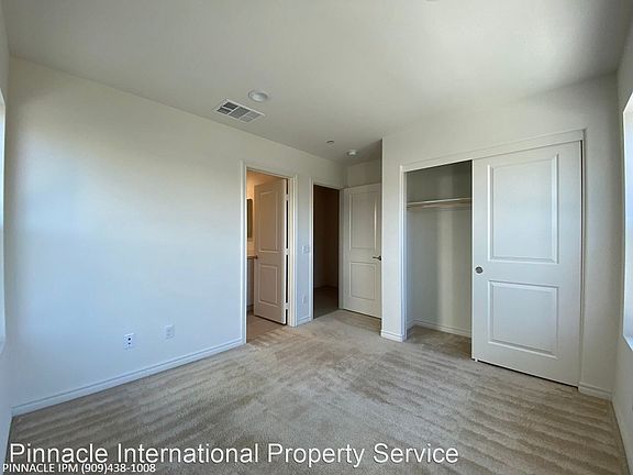 4th image of 1248 Olive Dr