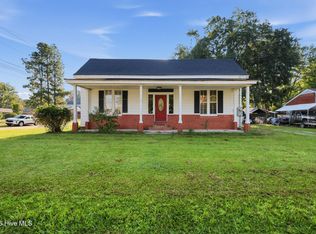 201 S Pender Street, Elm City, NC 27822