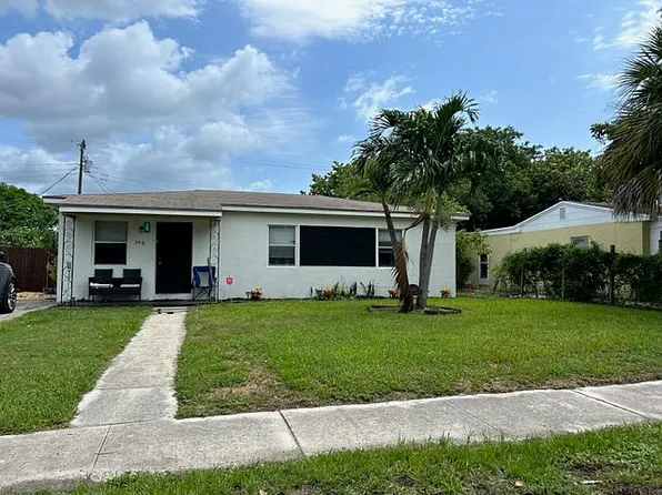346 W 15th St, Riviera Beach, FL 33404