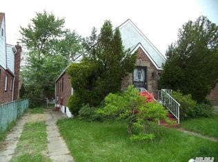 23105 131st Ave, Springfield Gardens, NY 11413